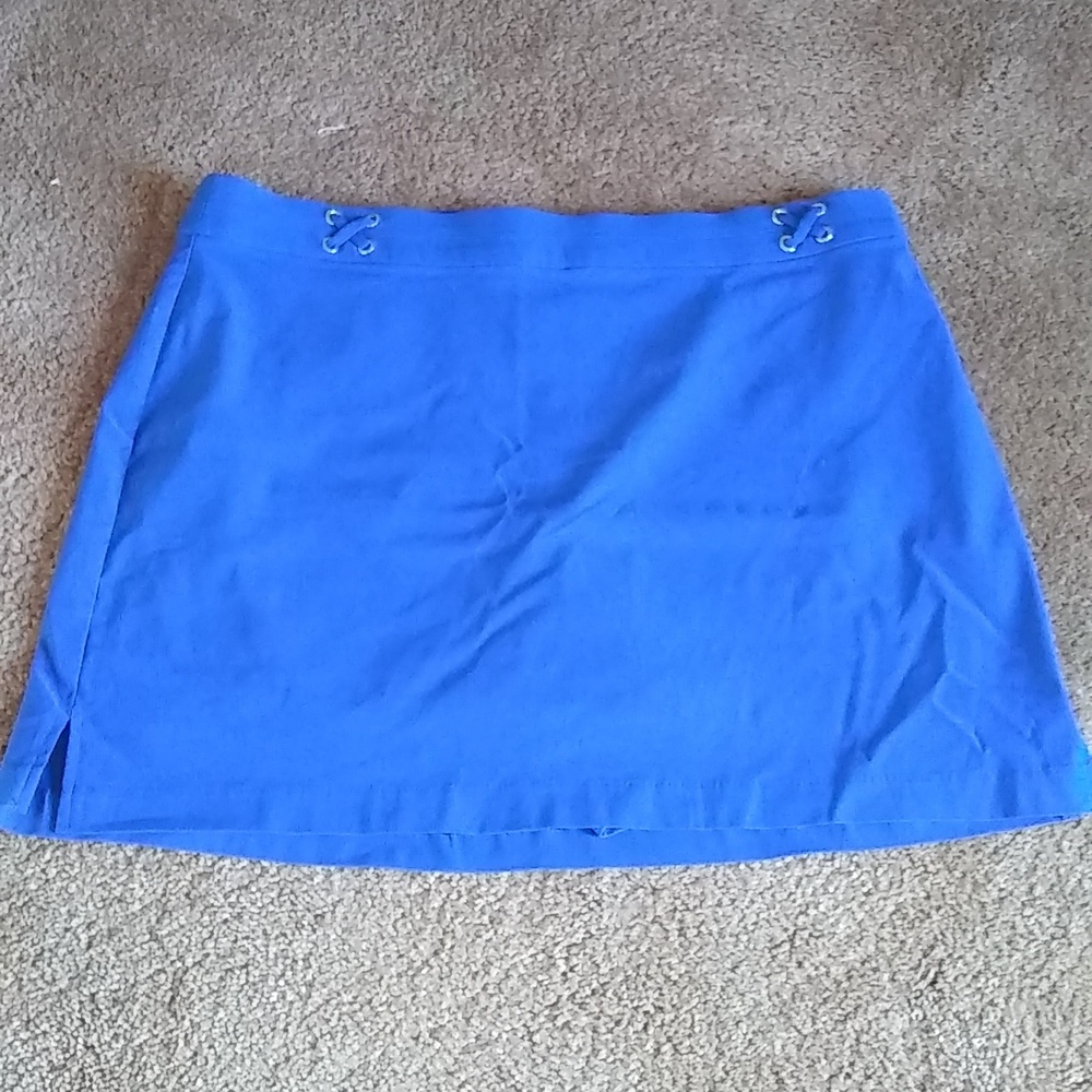 Women's blue skort